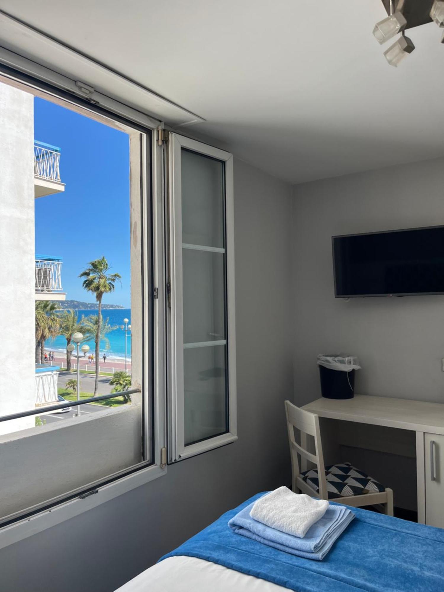 Hotel Flots D'Azur Promenade Des Anglais Niza Exterior foto