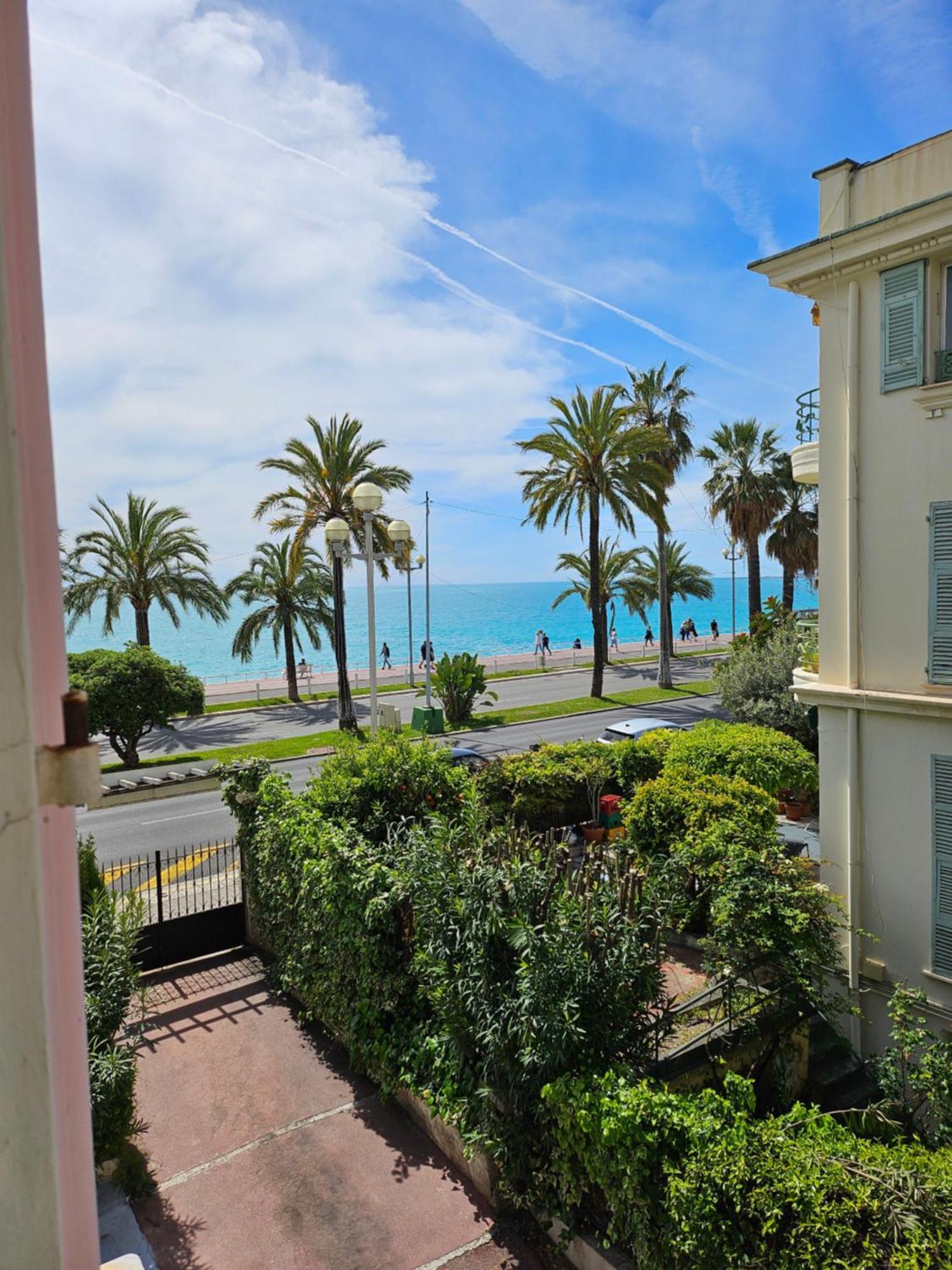 Hotel Flots D'Azur Promenade Des Anglais Niza Habitación foto
