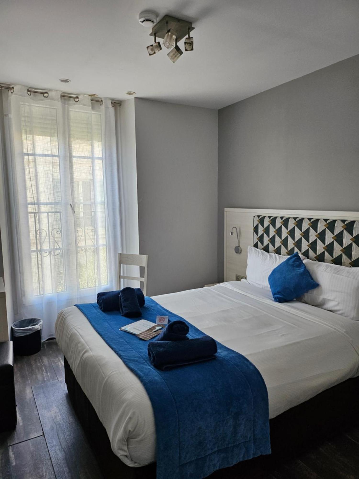 Hotel Flots D'Azur Promenade Des Anglais Niza Habitación foto